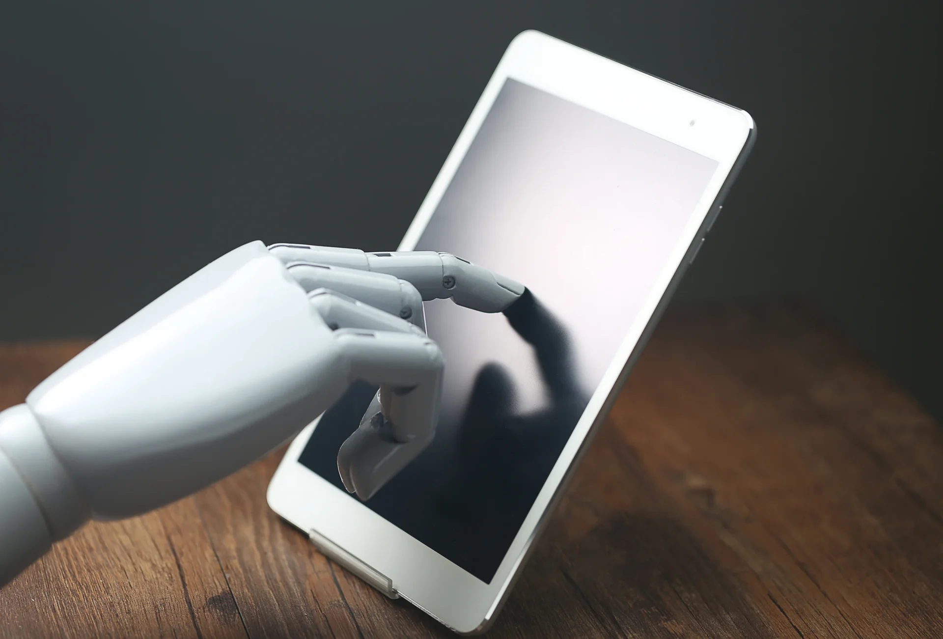 süni intellekt, Alisa AI, məişət texnikası, elektronika, robot tozsoran, smartfon, onlayn alış-veriş, Yandex