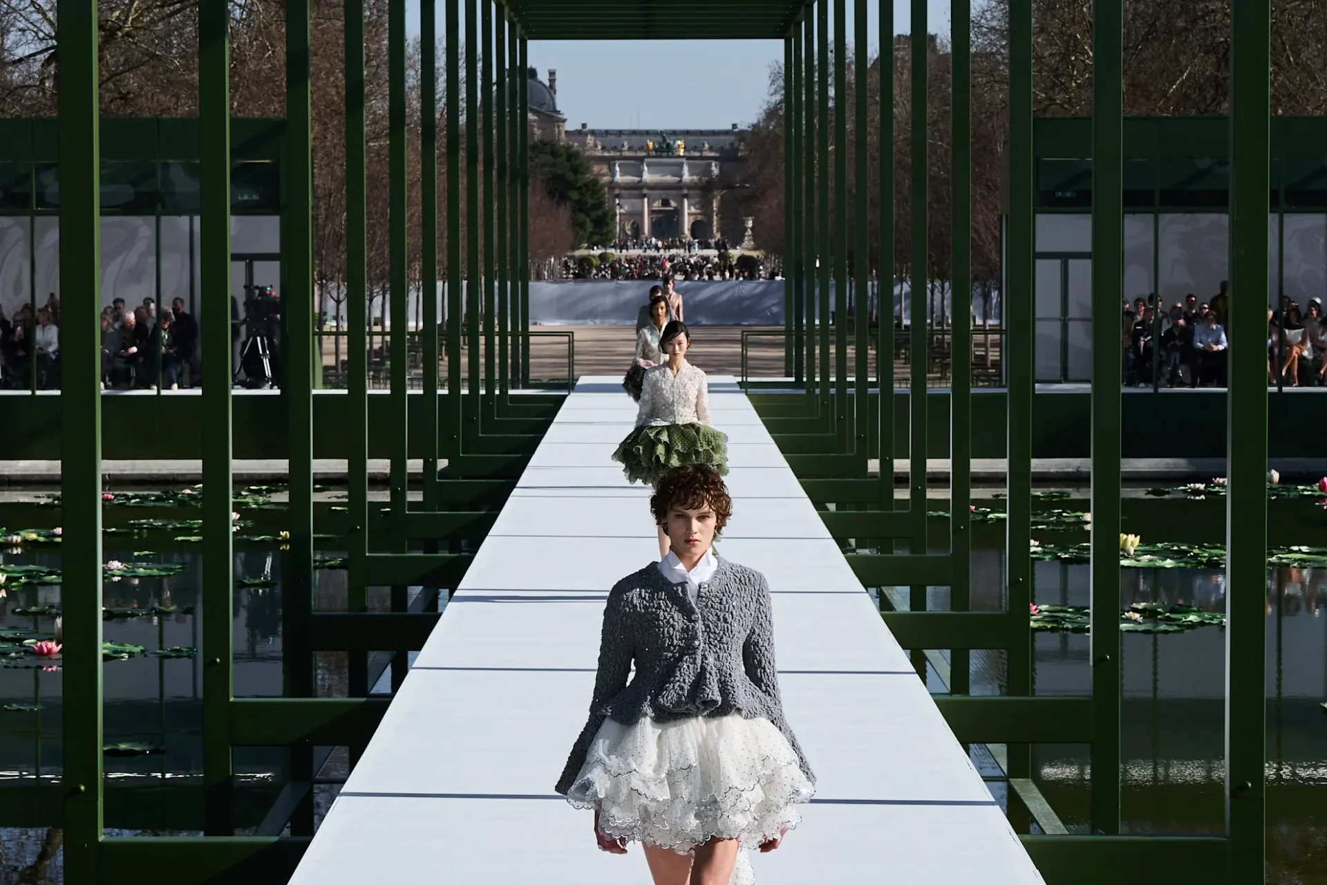 Dior, Christian Dior, Paris Moda Həftəsi, moda, yeni kolleksiya, 2027 yaz-yay kolleksiyası, Paris, Tüilri bağı