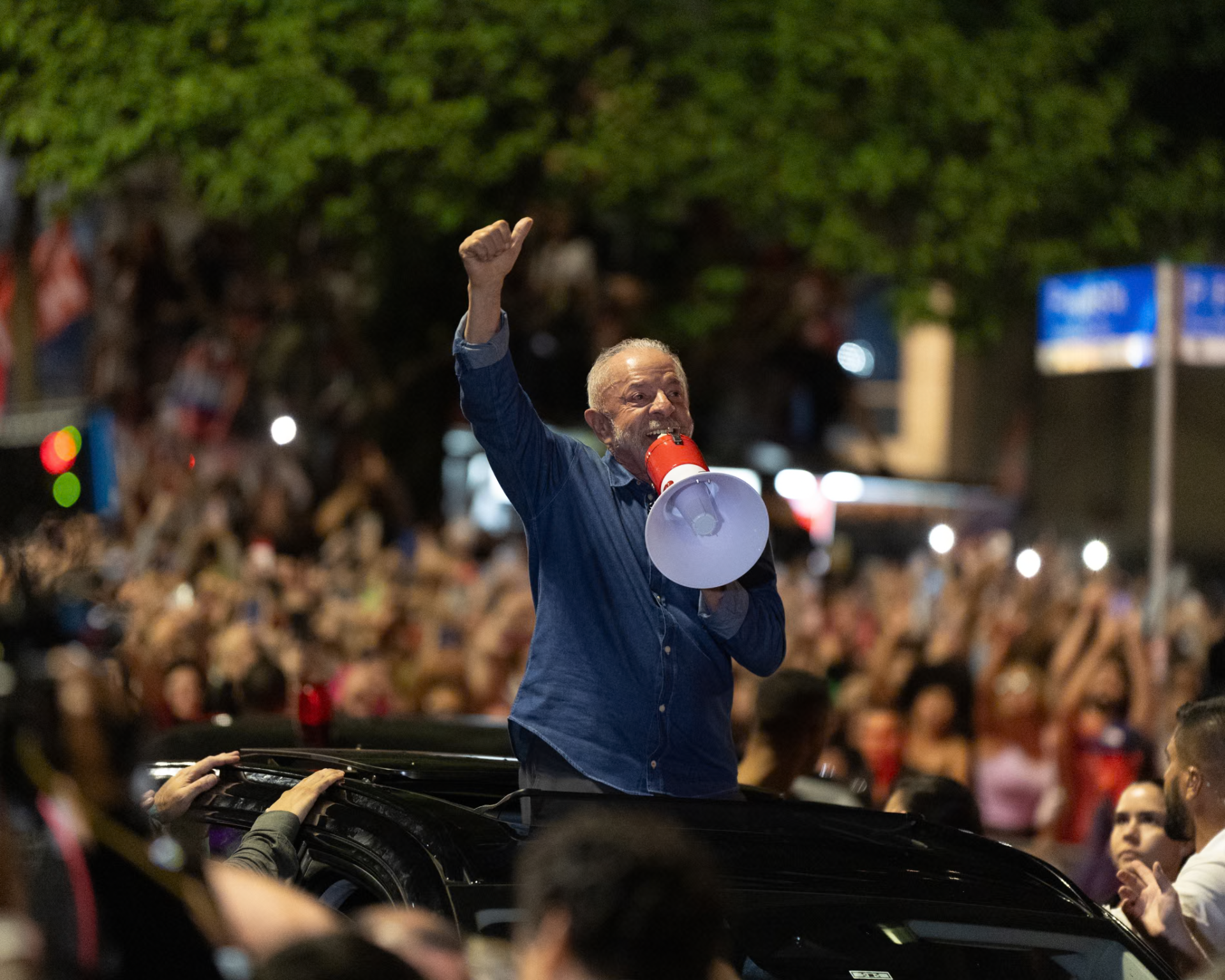 Braziliya prezident seçkiləri, Lula da Silva, Flavio Bolsonaro, Braziliya seçkilərinin nəticələri, Lula yenidən prezident seçildi, seçkinin ləğvi tələbi, Braziliya siyasəti, dünya xəbərləri