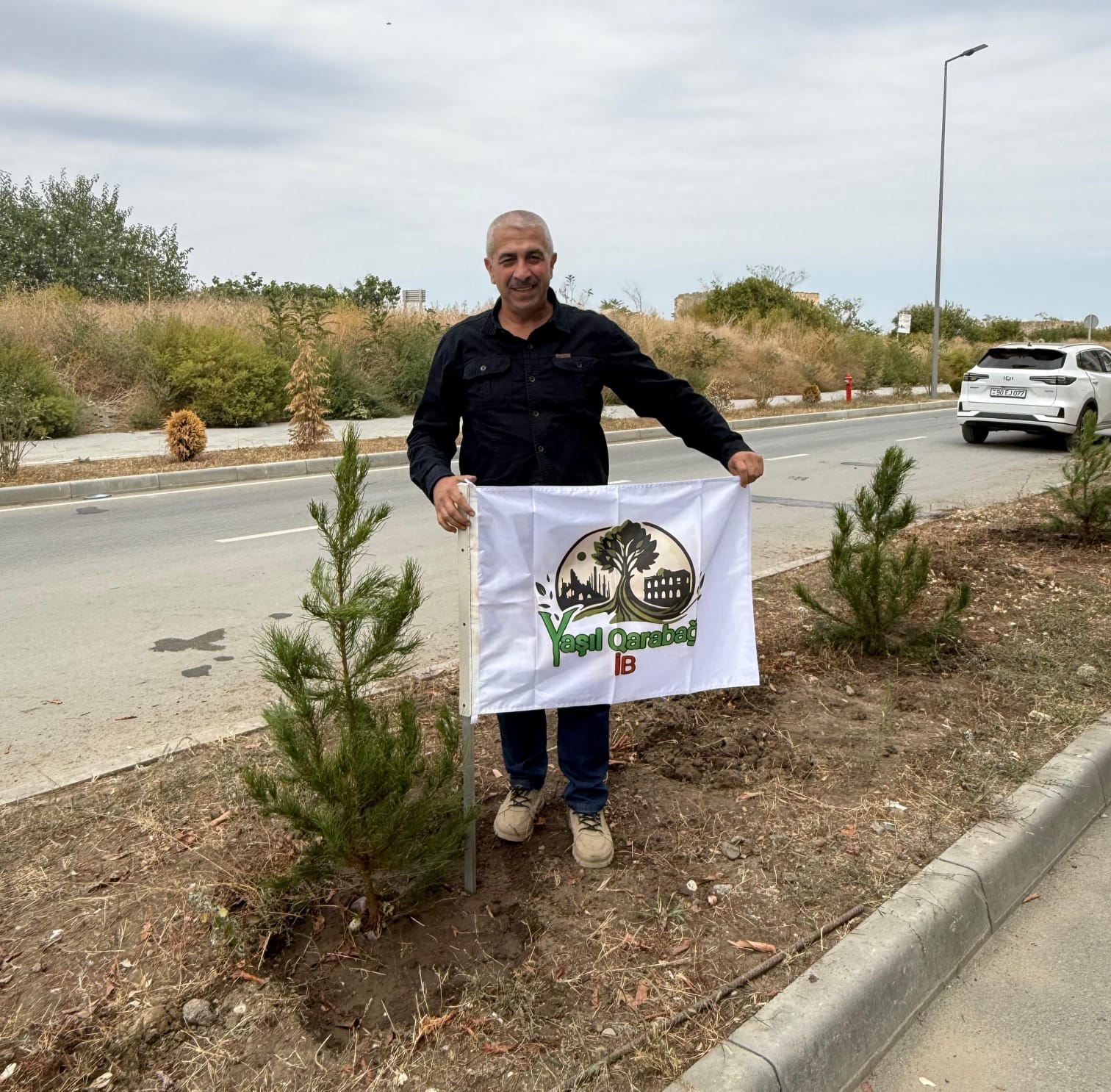 Yaşıl Qarabağ, Qarabağda yaşıllaşdırma, azad olunmuş ərazilər, ağacəkmə aksiyası, Etibar Hüseynov, Ağdam, Zəngilan, ekoloji bərpa